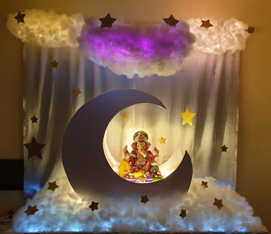 Home Ganpati Decoration Moon With Clouds 926x800 
